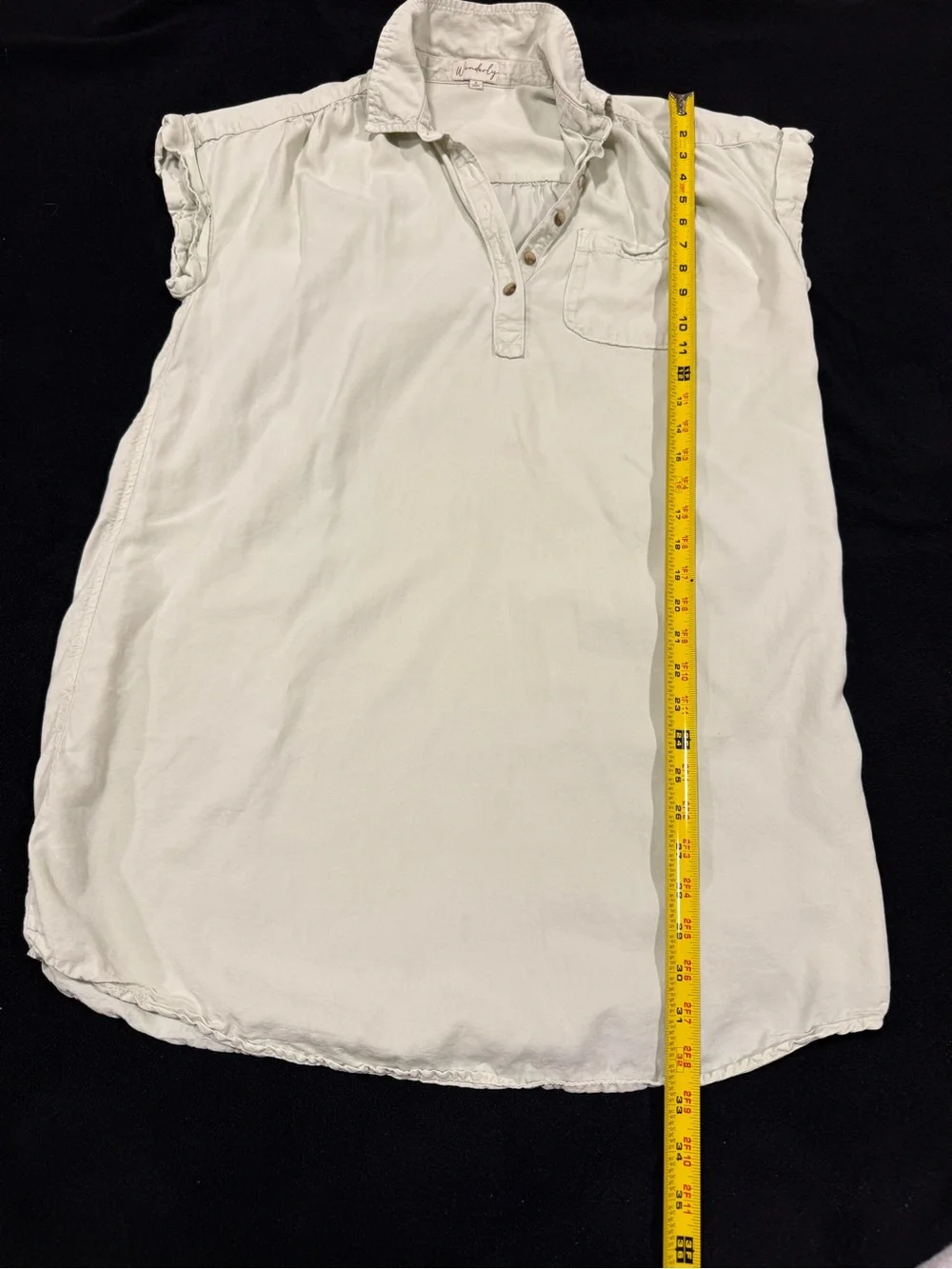 Wonderly Sleeveless Collared Tunic Top in White